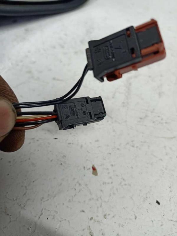 RETROVISEUR DROIT ELECTRIQUE PEUGEOT 1007 ( 7PINS ) - Vue 3